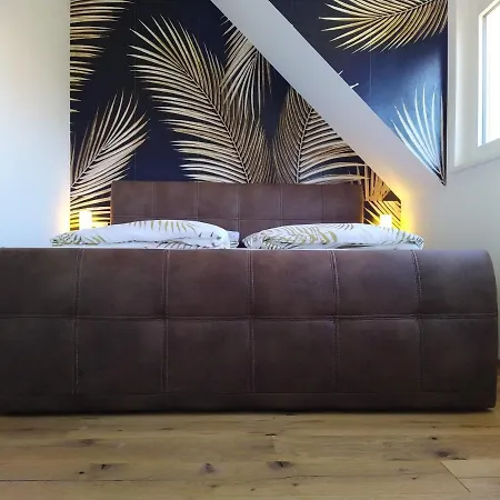 Dachsberg Sundowner דירה *